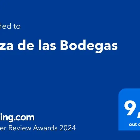Plaza De Bodegas דירה *